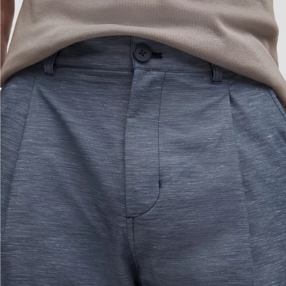 LuluLinen Pleated Trouser Regular - Picture 6 of 6